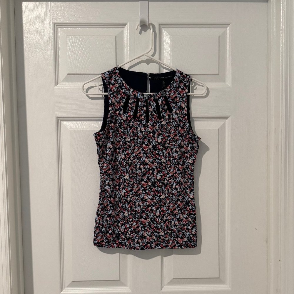 White House Black Market Floral Tank Top Cutout w/Hardware Keyhole Sz XS EUC